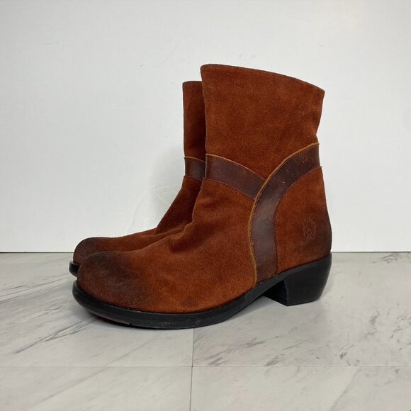 Fly London Mobu Long Line Ankle Boot - Picture 13 of 13